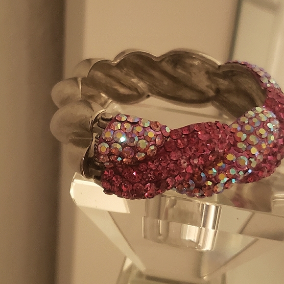 🌟Silver Statement Braided Bling Bracelet With Hot Pink And Clear Rhinestones 🌟 - Picture 2 of 5